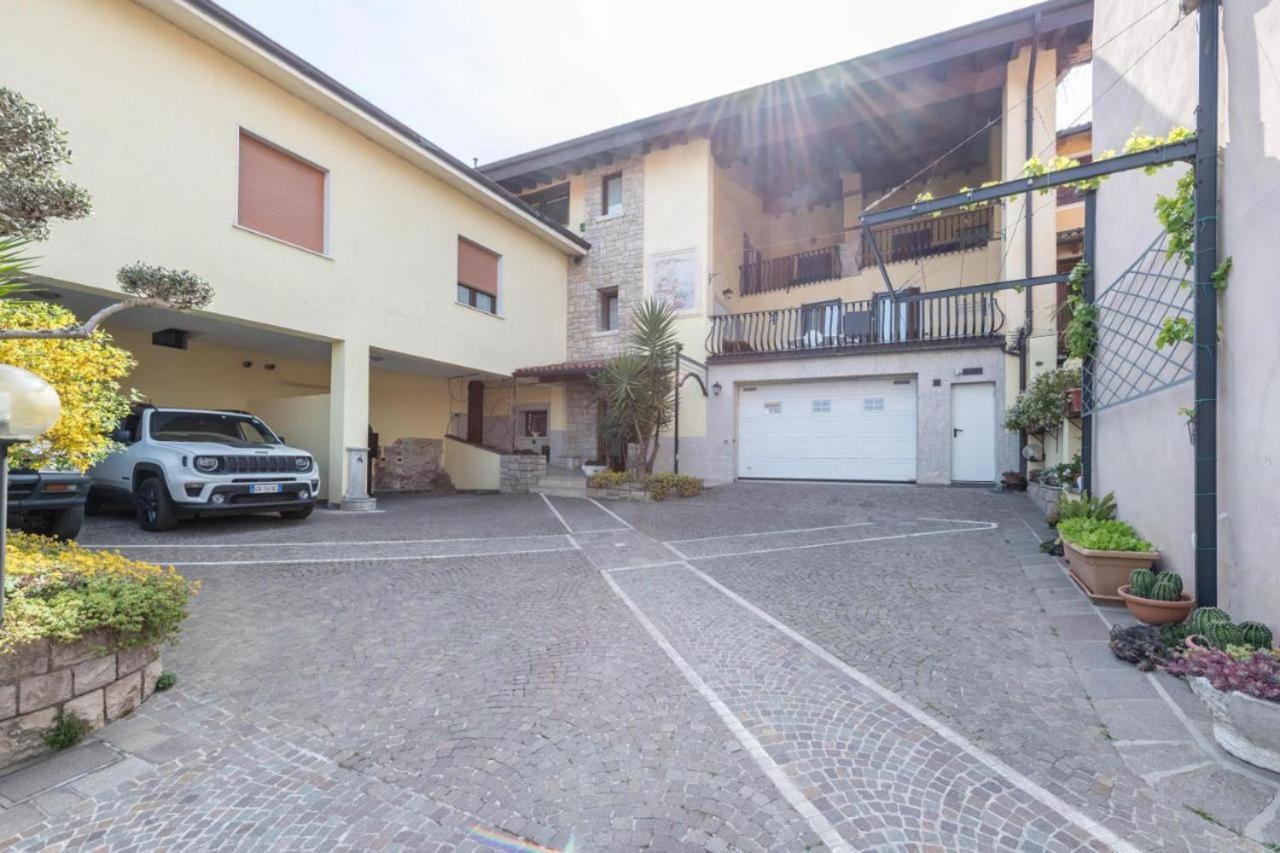 Casa Vacanze Baccolo Polpenazze del Garda Buitenkant foto