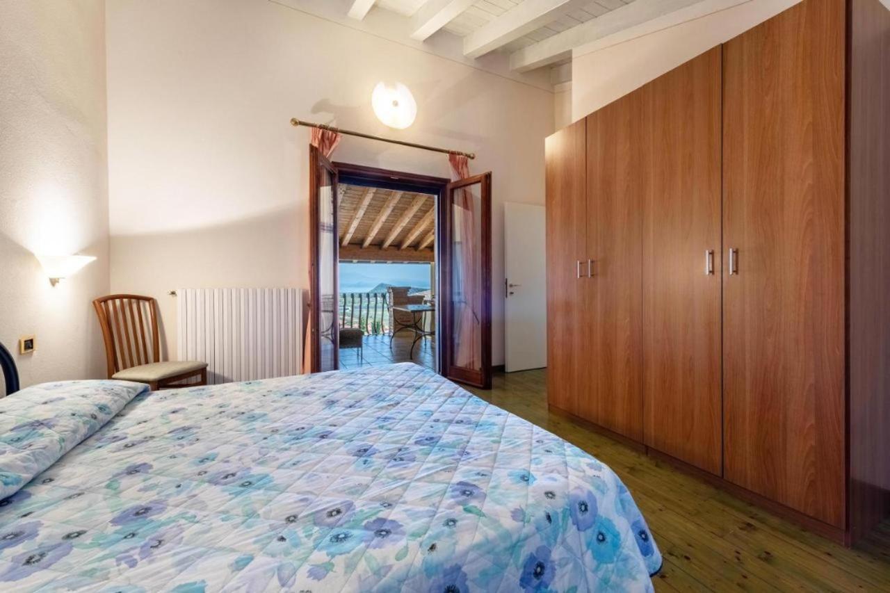 Casa Vacanze Baccolo Polpenazze del Garda Buitenkant foto